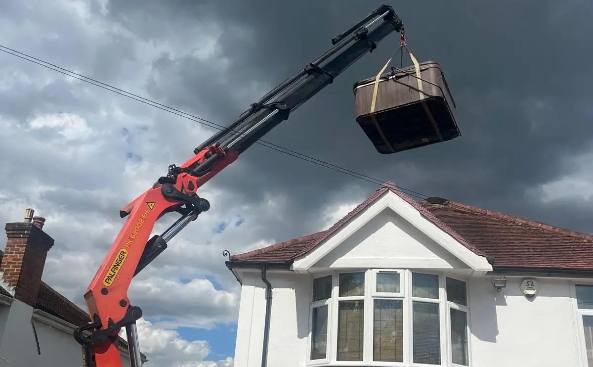 Shoma Crane Hire cover
