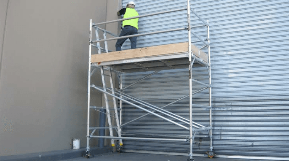 Scaffold Tower Hire Guide for DIY Projects