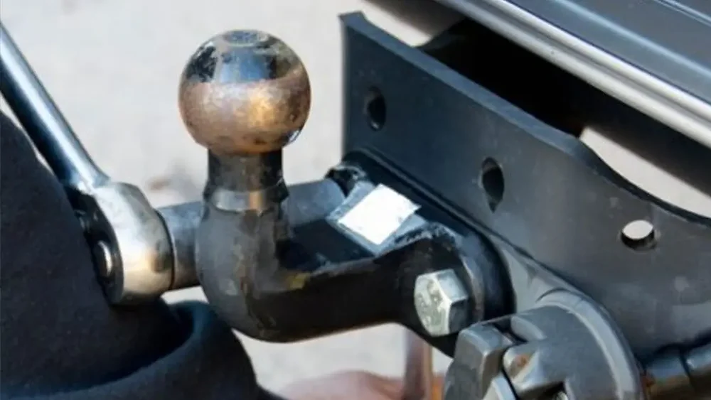 Why Using the Right Towbar Matters When Towing Your Trailer!